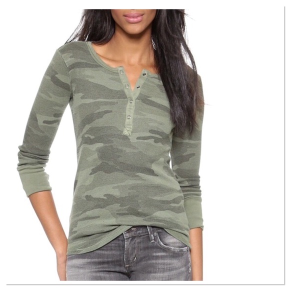 Splendid Tops - SPLENDID CAMO 3/4 SLEEVE THERMAL HENLEY TOP